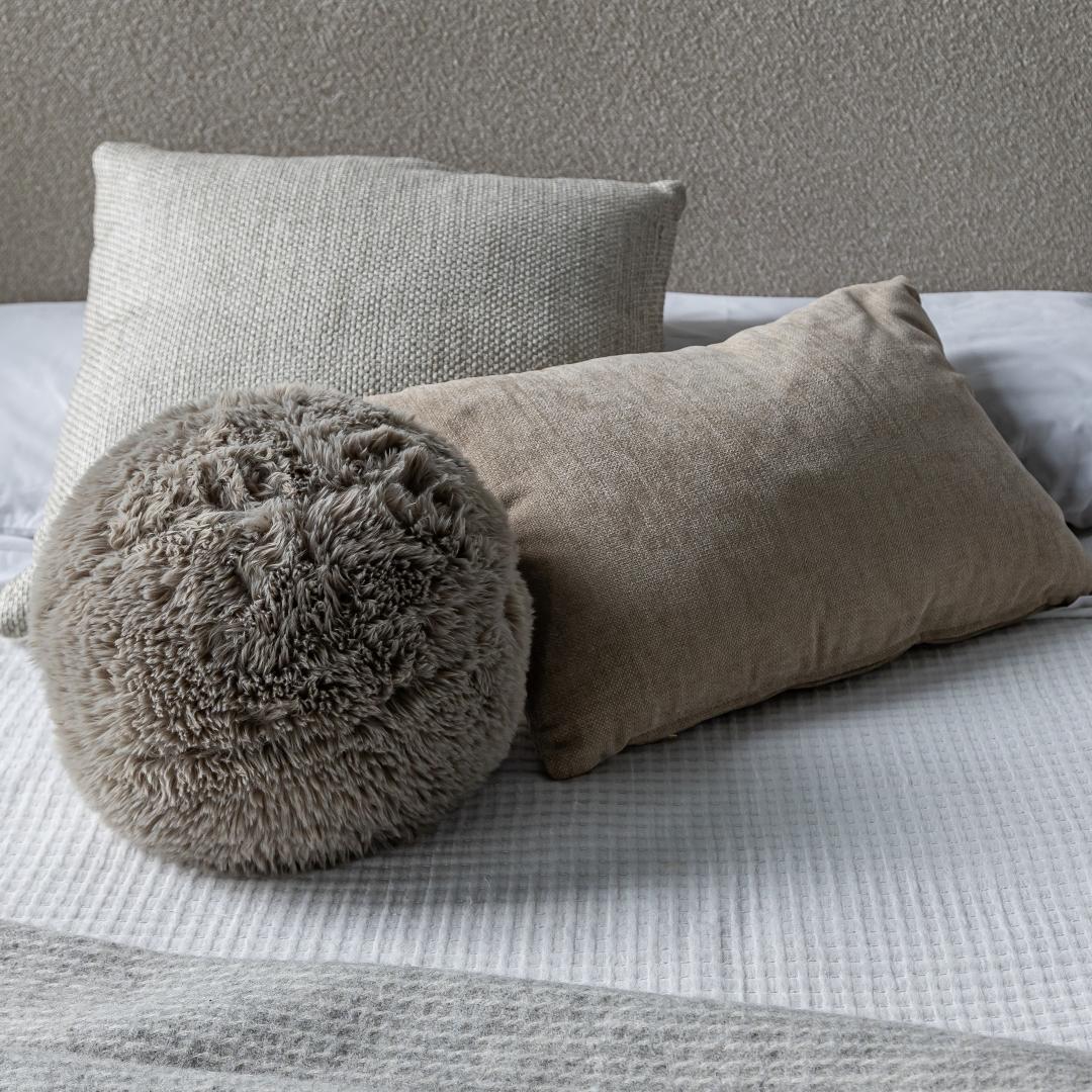 Crush Cushions (Set of 3) - stylish decor pieces to elevate any room’s ambiance | Image 4 | InSTYLE Home & Rugs