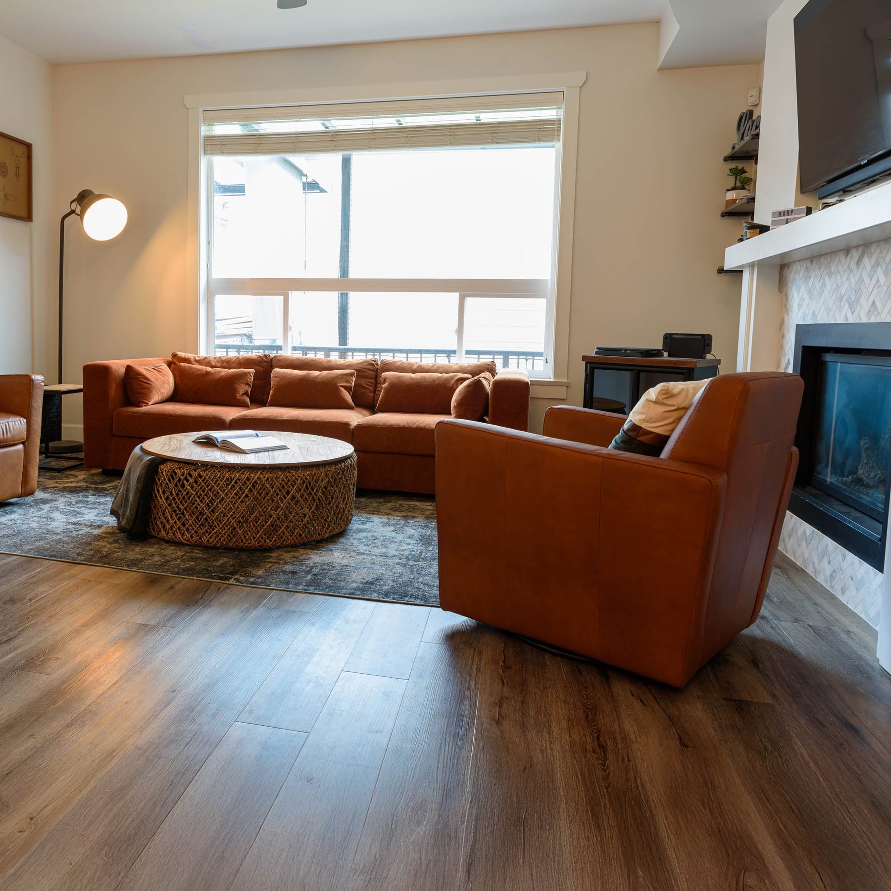 Cooper Swivel Club Chair - durable construction for long-lasting use | Image 9 | InSTYLE Home & Rugs