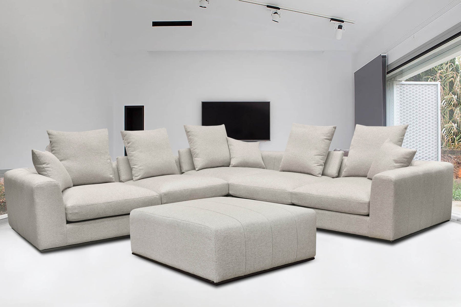 Sullivan Sectional RHF Sofa - comfortable sofa for modern living | Image 8 | InSTYLE Home & Rugs