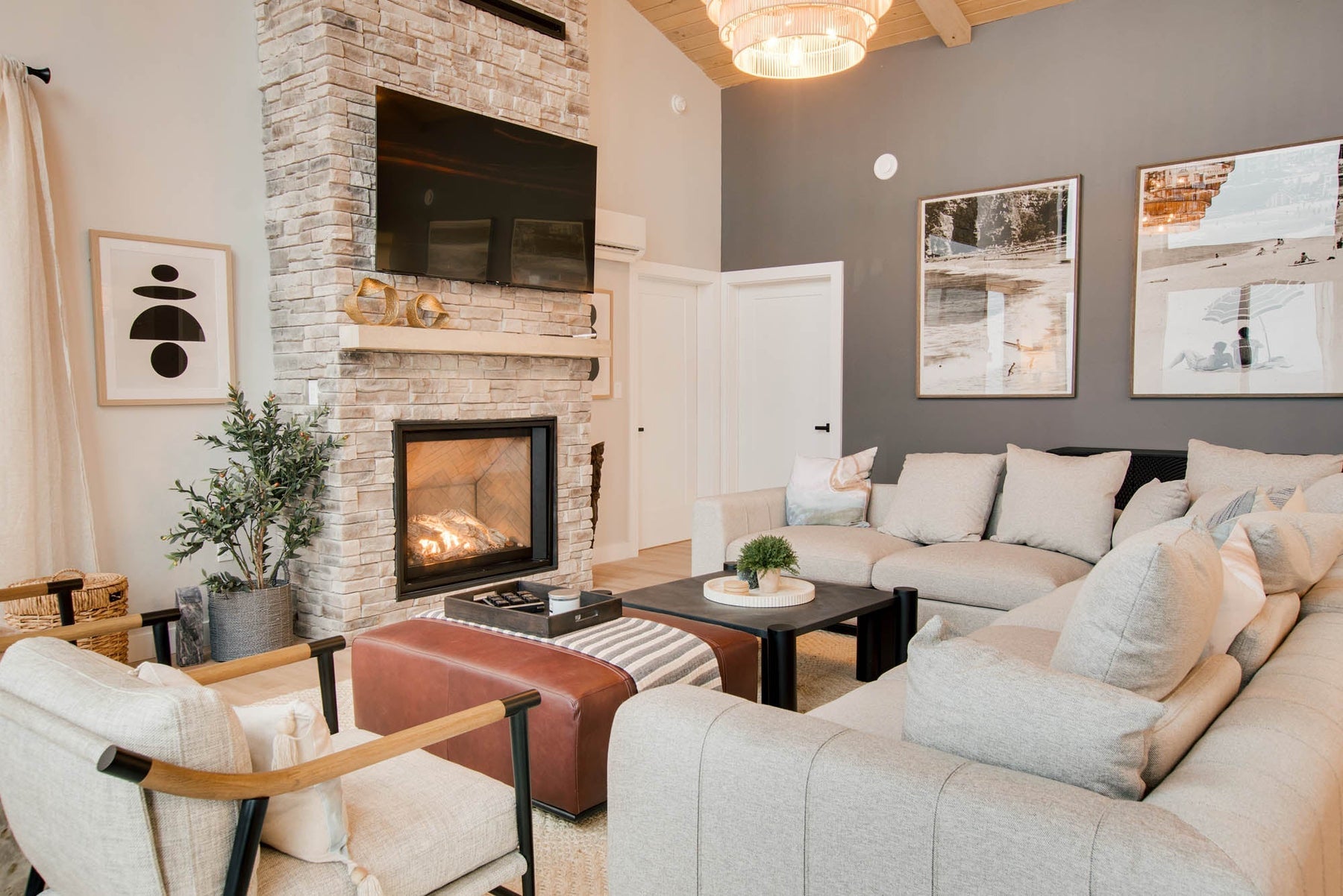 Sullivan Sectional LHF Sofa - luxury sofa for any space | Image 14 | InSTYLE Home & Rugs