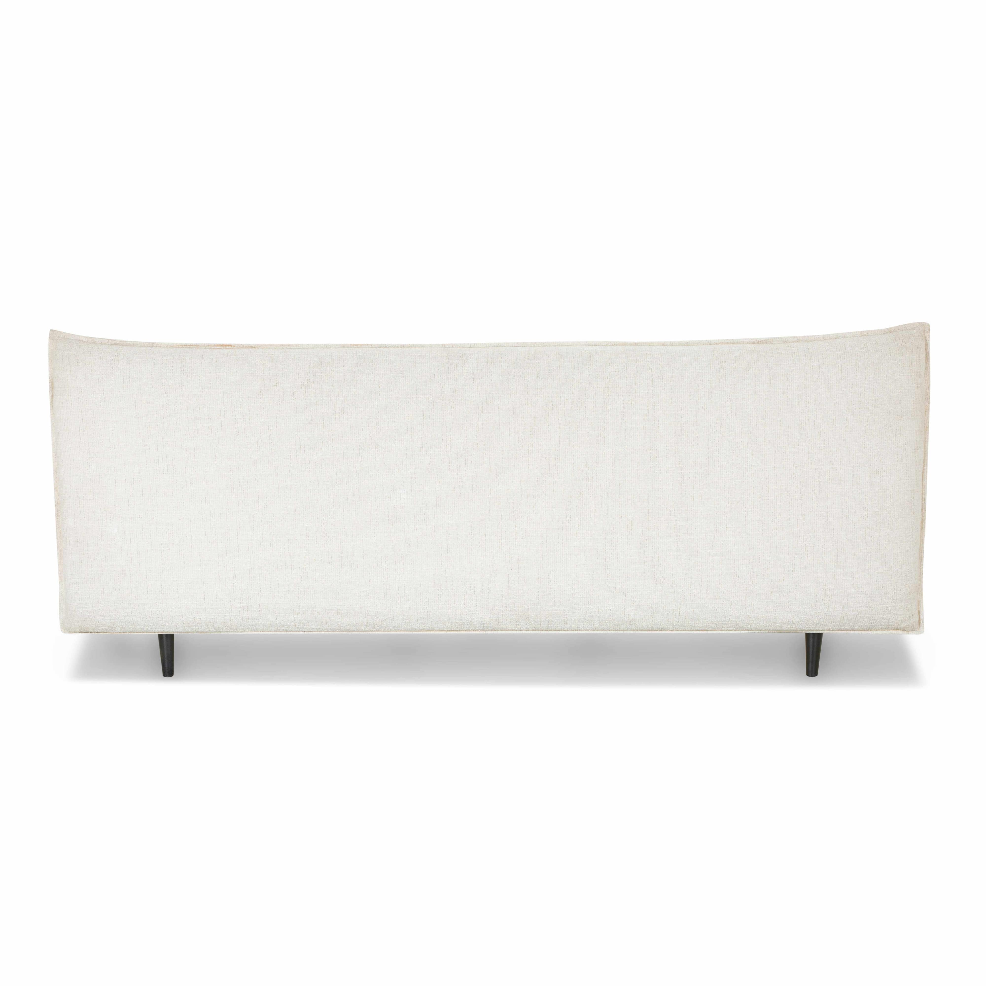 Fable upholstered bed in ecru fabric with curved footboard | InSTYLE Home & Rugs
