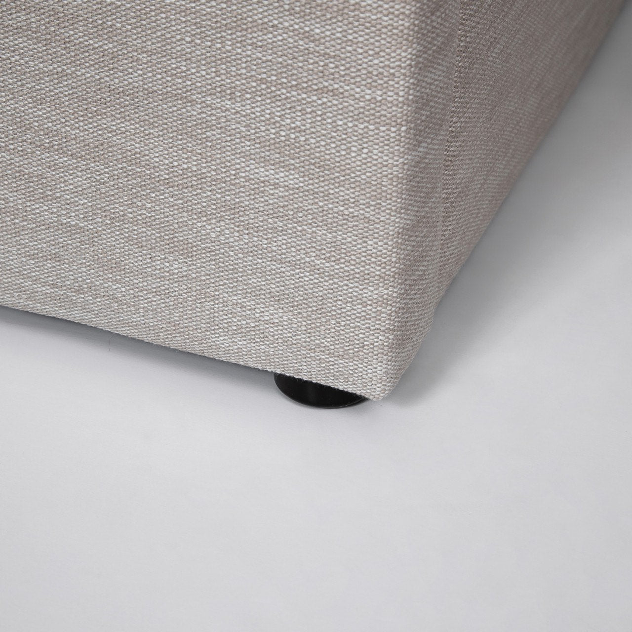 Julia Bed Short - luxurious bed for modern homes | Image 8 | InSTYLE Home & Rugs