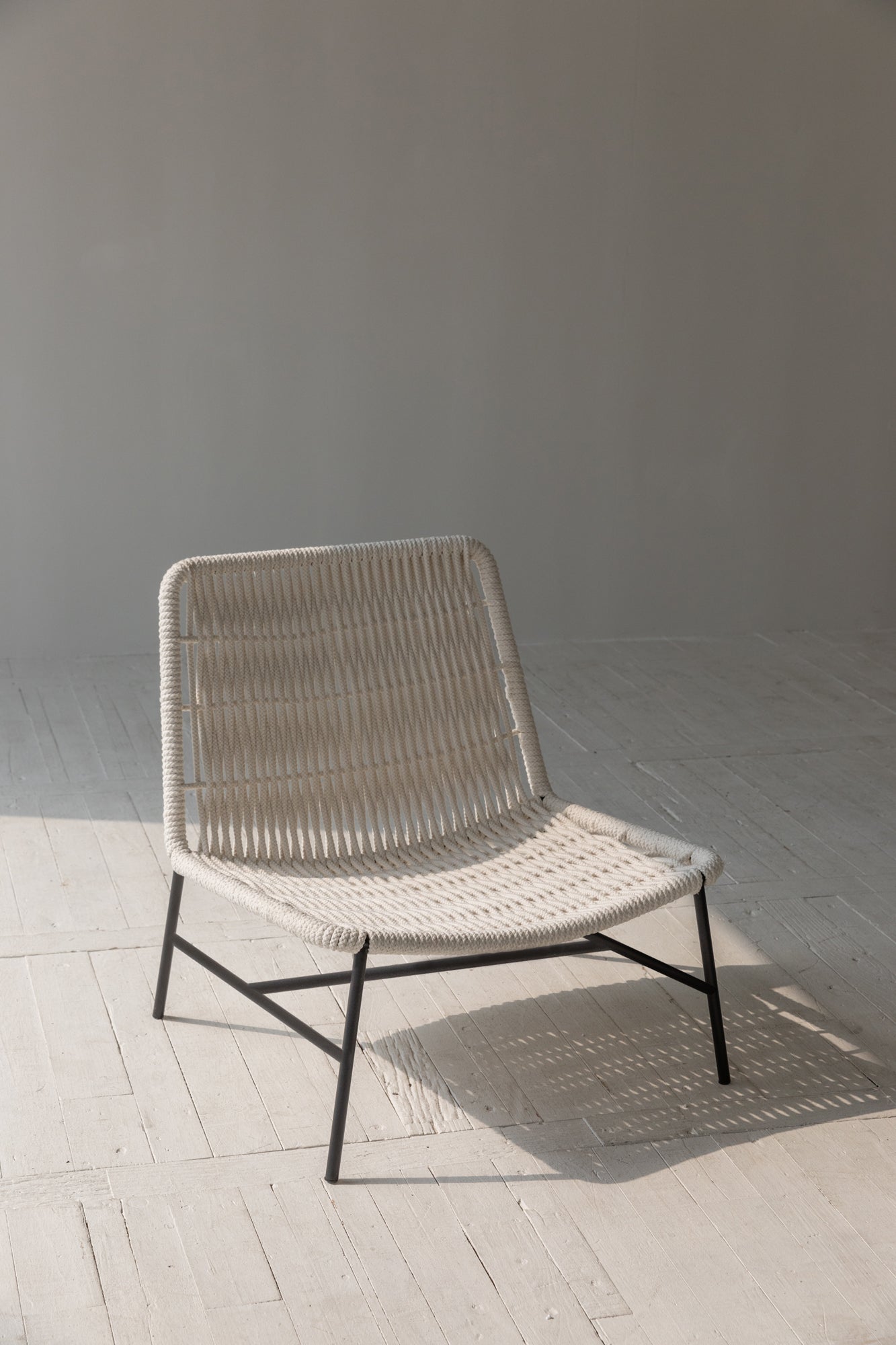Loom Side Chair - comfortable side chair with sleek design for modern interiors | Image 9 | InSTYLE Home & Rugs
