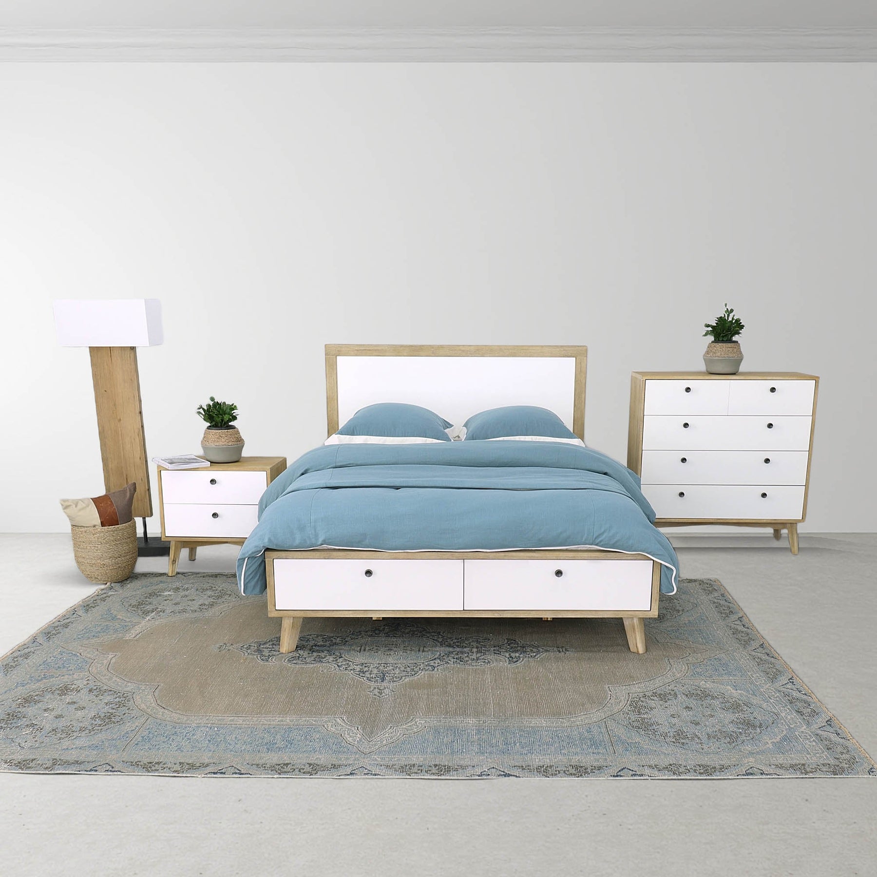 Fonte Standing Lamp - | Image 7 | InSTYLE Home & Rugs