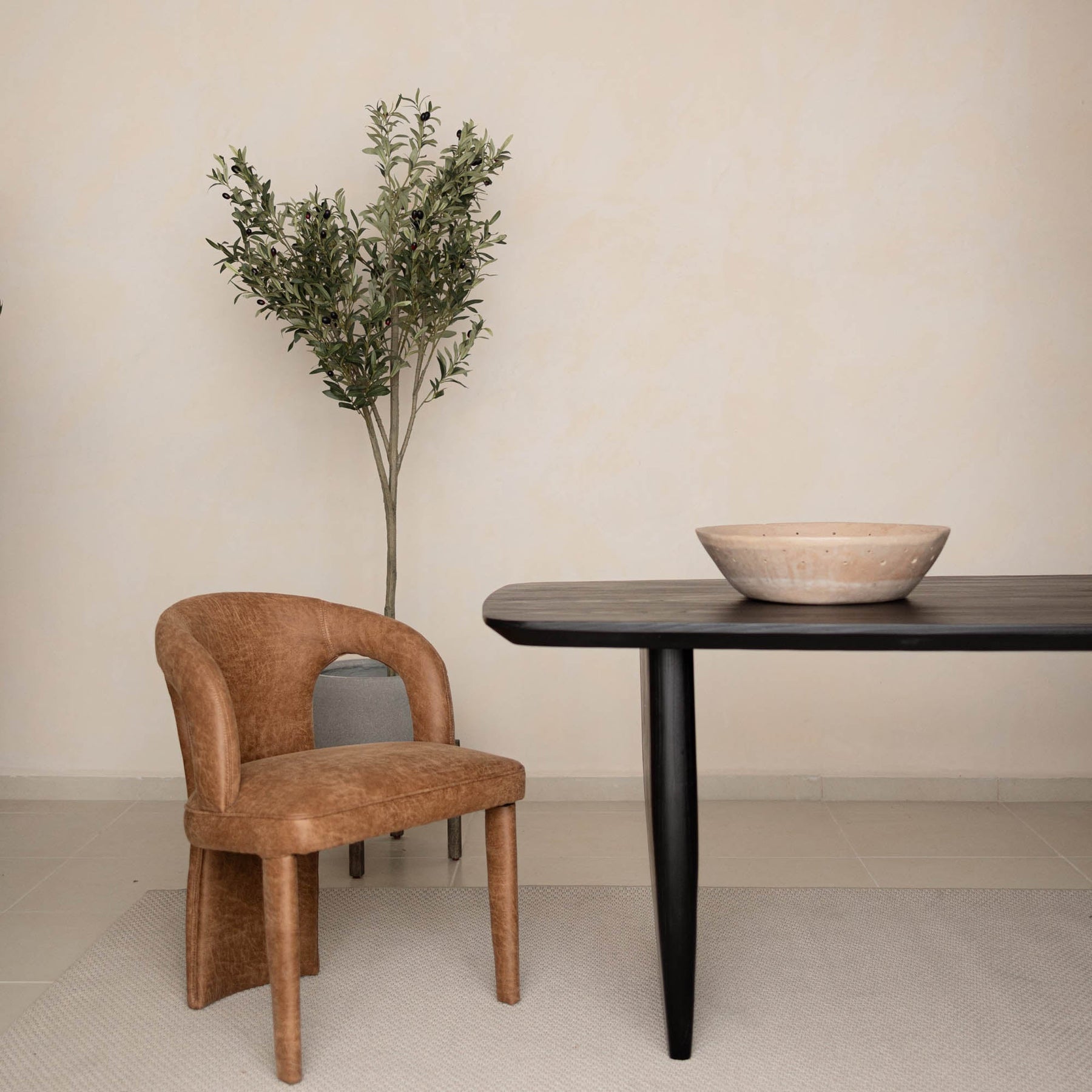 Tonic Dining Table - comfortable dining experience | Image 8 | InSTYLE Home & Rugs