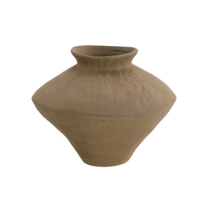 Mills - modern vase with sleek design for floral arrangements | Image 2 | InSTYLE Home & Rugs