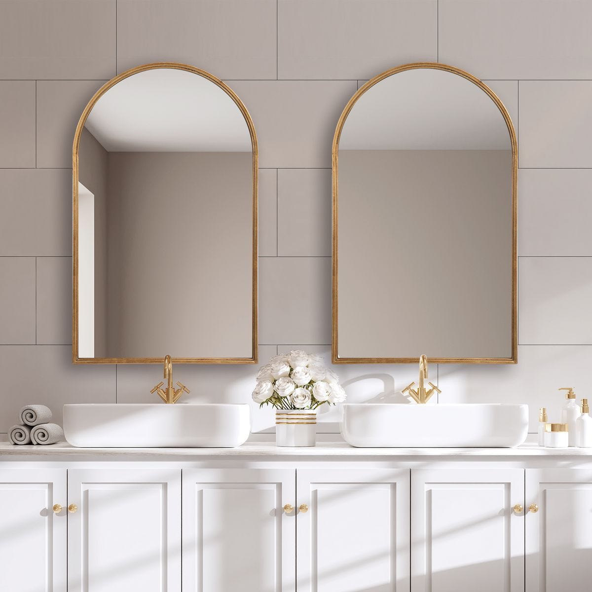 Mirror W00487 - available in various shapes, sizes, and frame styles | Image 1 | InSTYLE Home & Rugs