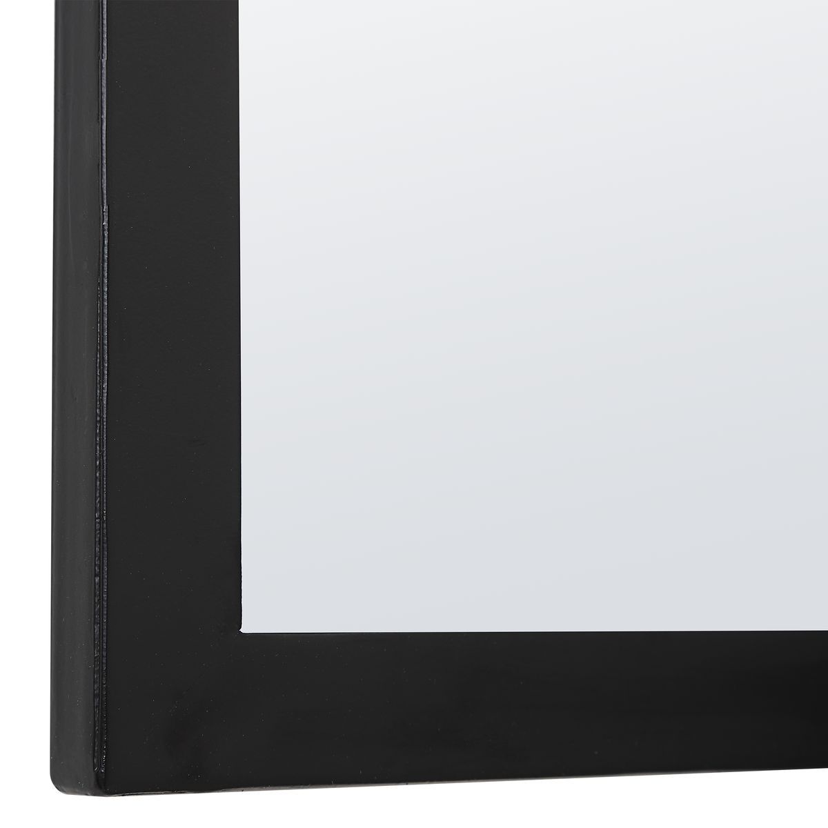 Mirror W00494 - perfect for enhancing light and creating a sense of space | Image 4 | InSTYLE Home & Rugs