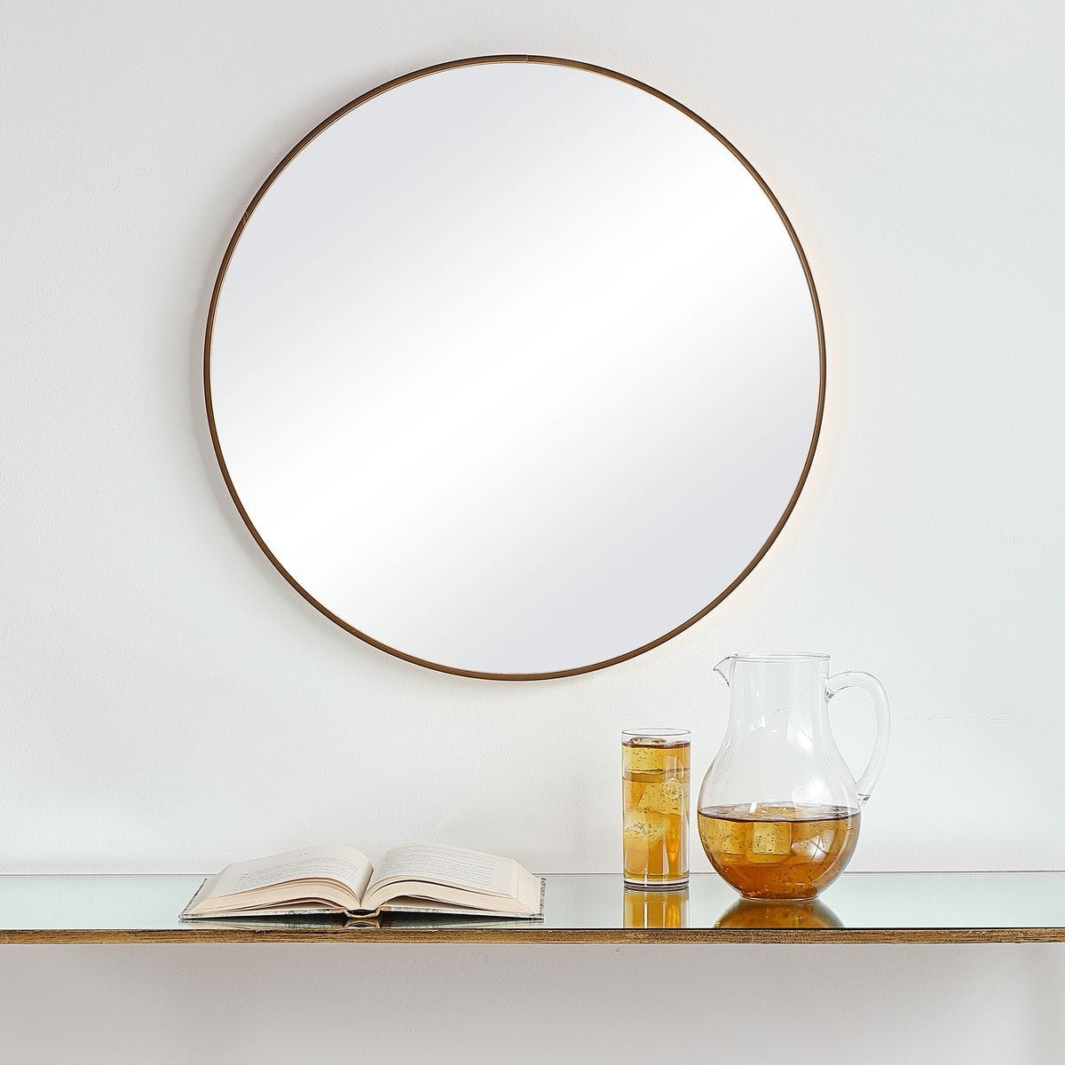 Mirror W00512 - elegant and functional accent pieces for any room | Image 1 | InSTYLE Home & Rugs