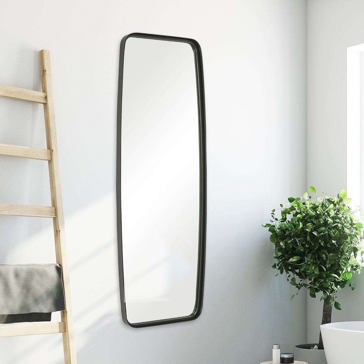 Mirror W00516 - perfect for enhancing light and creating a sense of space | Image 7 | InSTYLE Home & Rugs