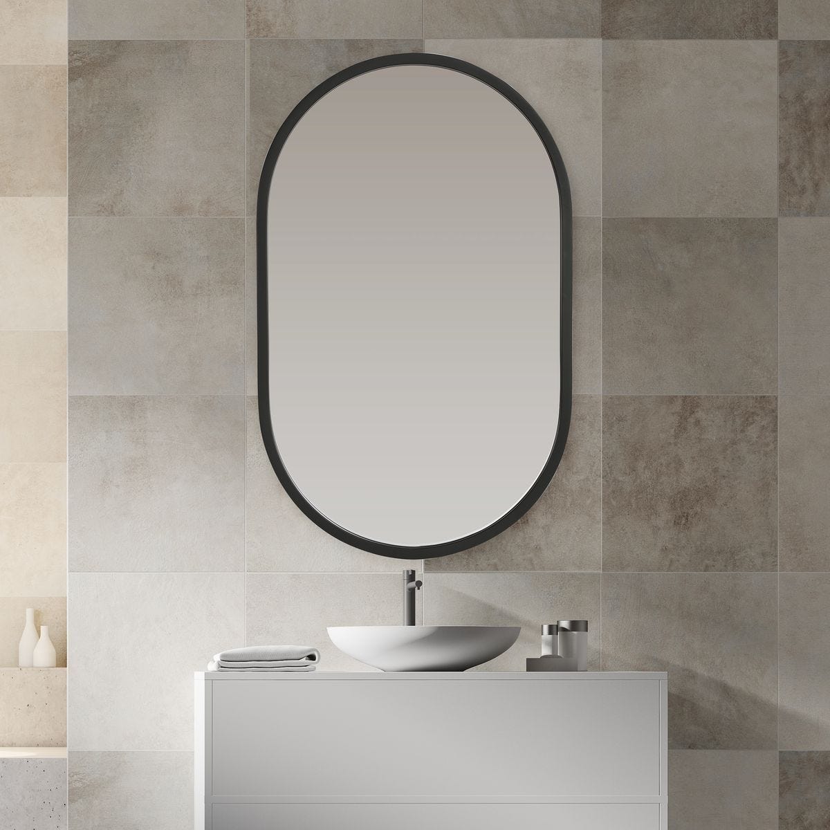 Mirror W00523 - perfect for enhancing light and creating a sense of space | Image 7 | InSTYLE Home & Rugs