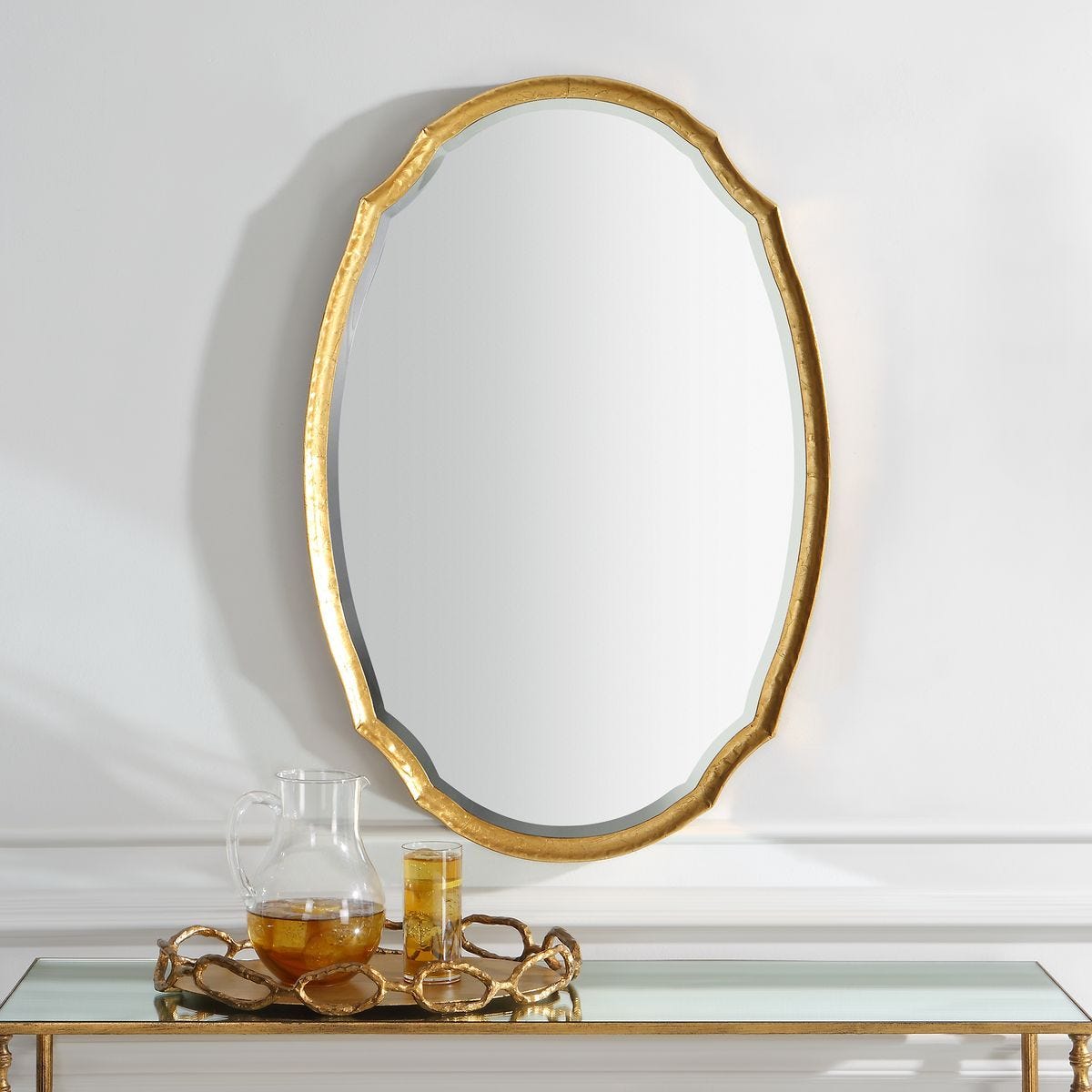 Mirror W00527 - perfect for enhancing light and creating a sense of space | Image 5 | InSTYLE Home & Rugs
