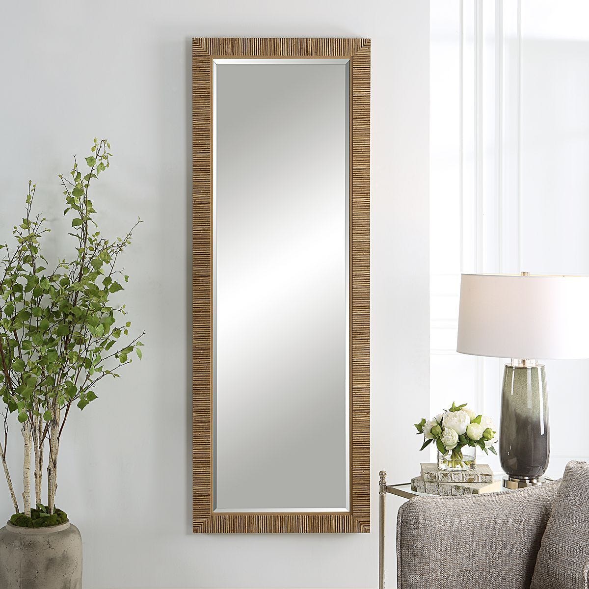 Mirror W00562 - elegant and functional accent pieces for any room | Image 7 | InSTYLE Home & Rugs
