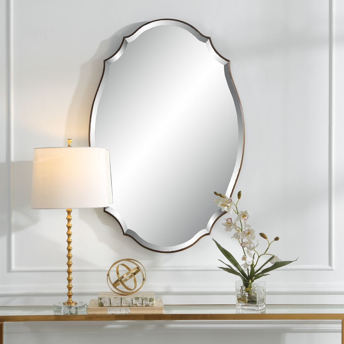 Mirror W00565 - perfect for enhancing light and creating a sense of space | Image 5 | InSTYLE Home & Rugs