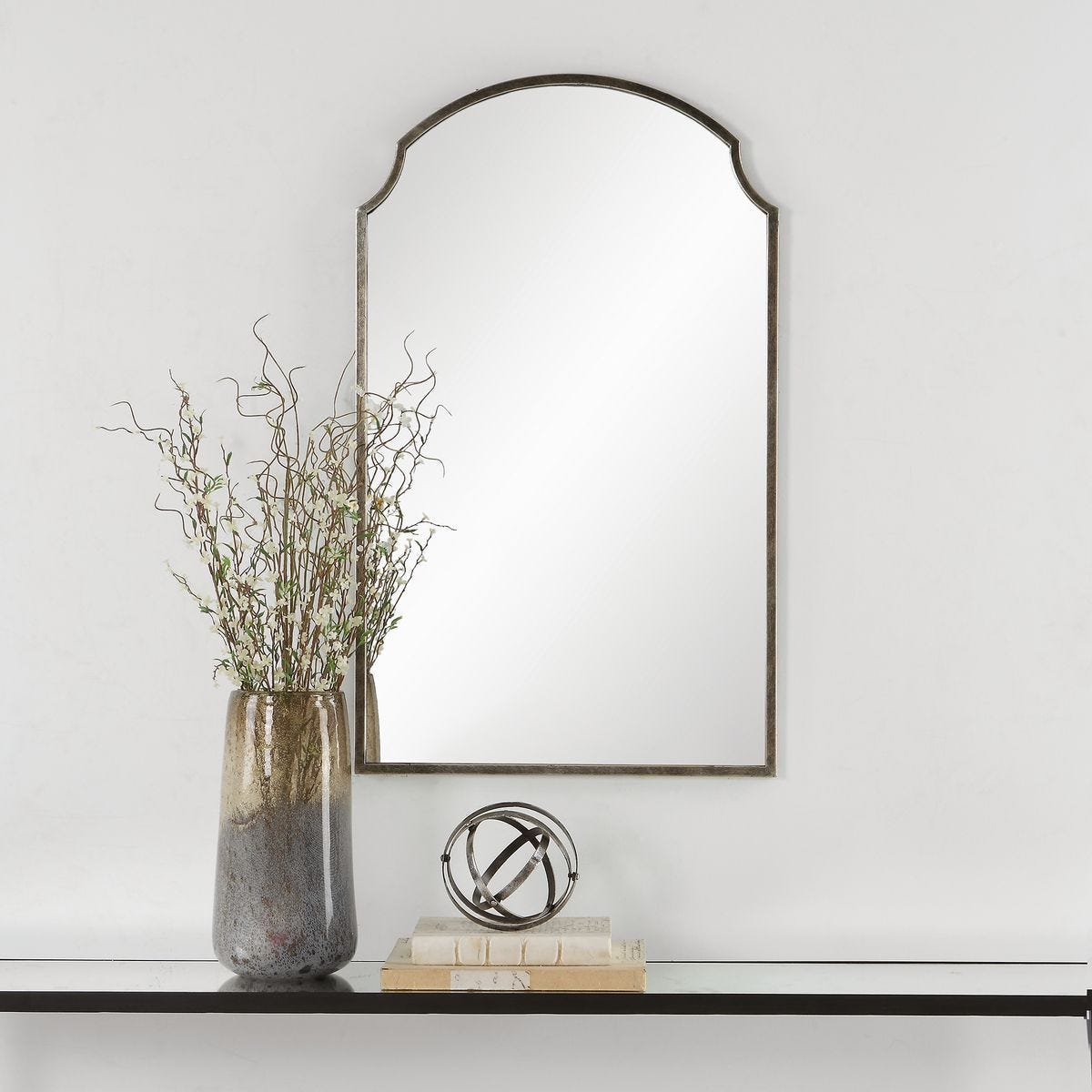 Mirror W00576 - perfect for enhancing light and creating a sense of space | Image 4 | InSTYLE Home & Rugs