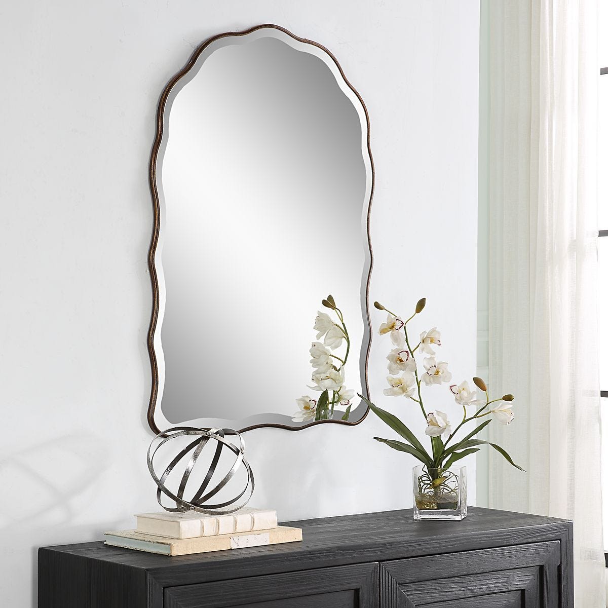 Mirror W00592 - elegant and functional accent pieces for any room | Image 3 | InSTYLE Home & Rugs