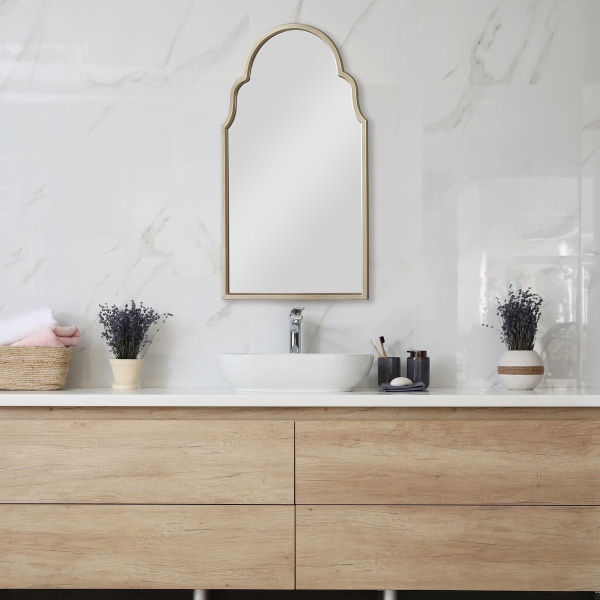 Mirror W00596 - available in various shapes, sizes, and frame styles | Image 1 | InSTYLE Home & Rugs
