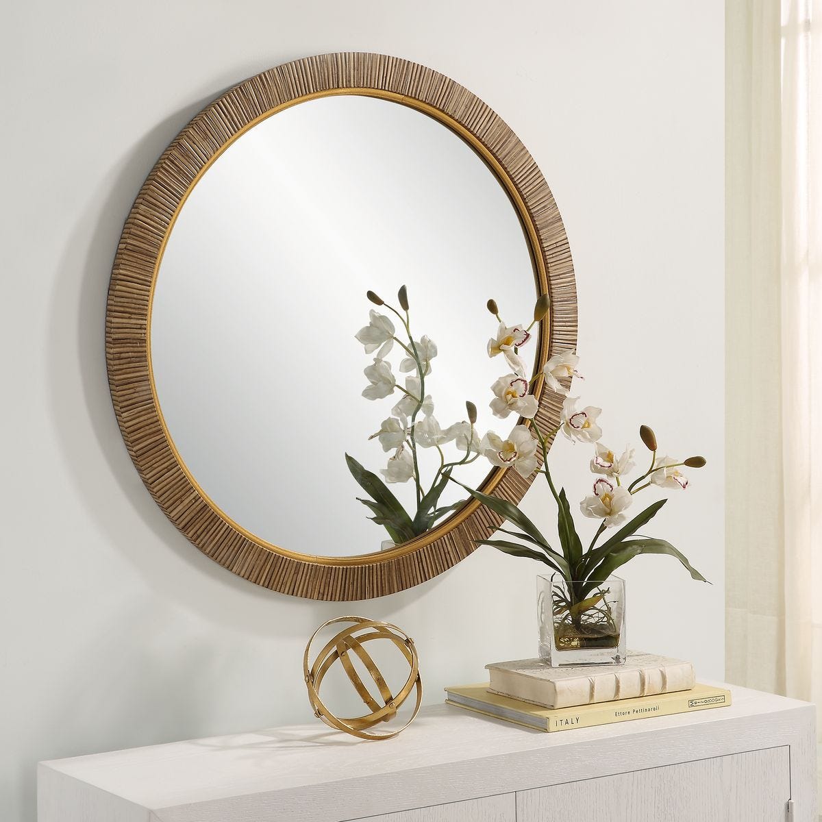 Mirror W00602 - perfect for enhancing light and creating a sense of space | Image 3 | InSTYLE Home & Rugs