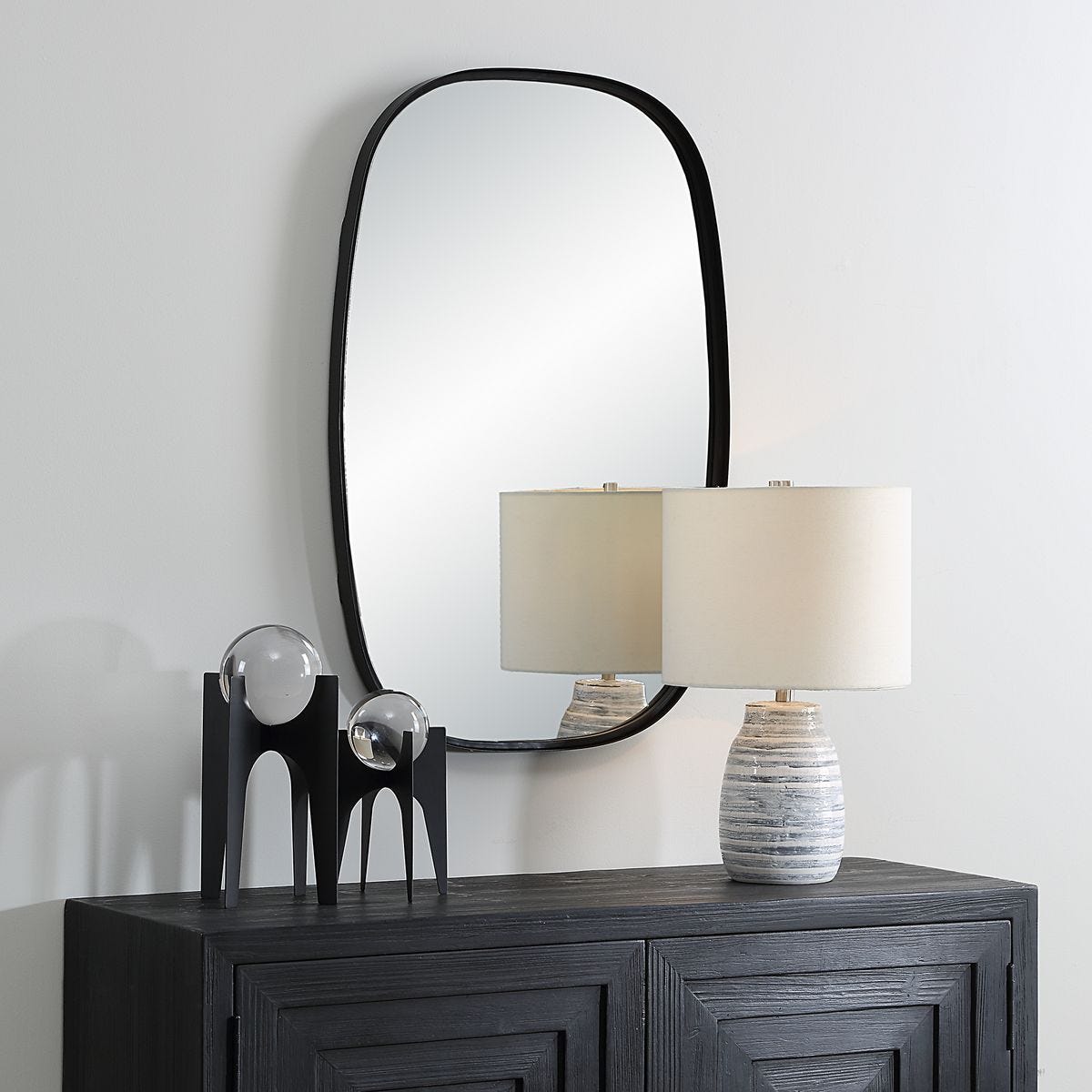 Mirror W00616 - perfect for enhancing light and creating a sense of space | Image 3 | InSTYLE Home & Rugs