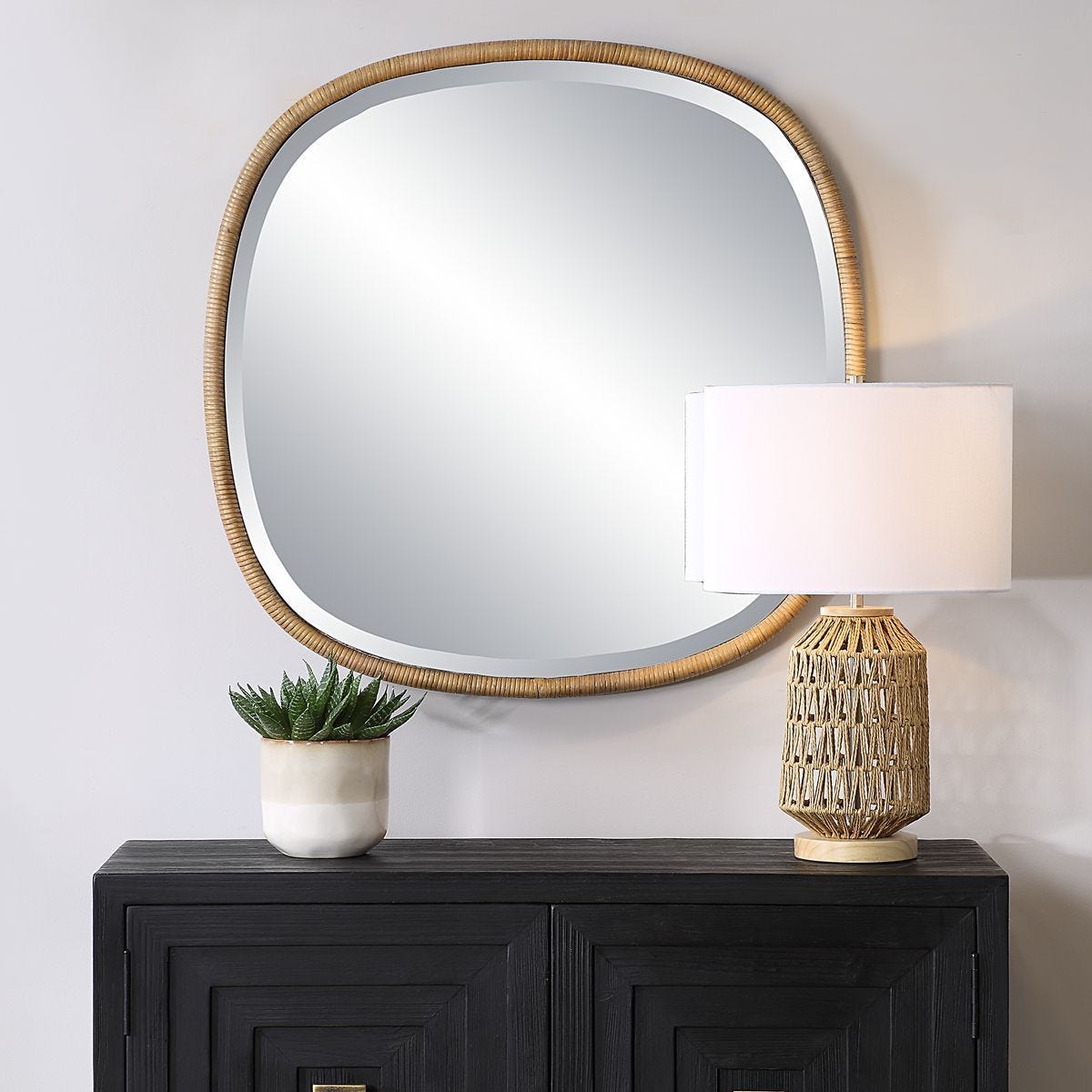 Mirror W00624 - perfect for enhancing light and creating a sense of space | Image 5 | InSTYLE Home & Rugs