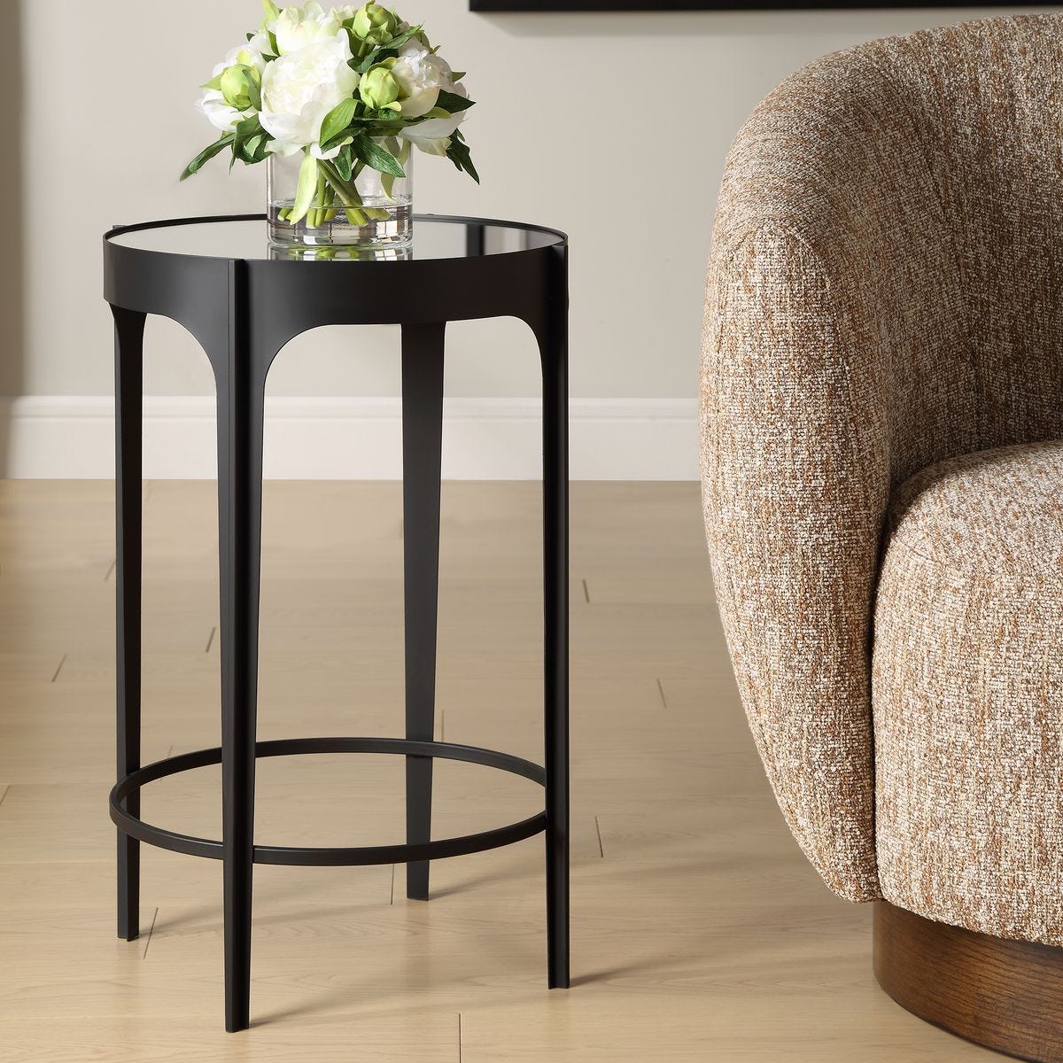 Accent Furniture W23039 - | Image 1 | InSTYLE Home & Rugs