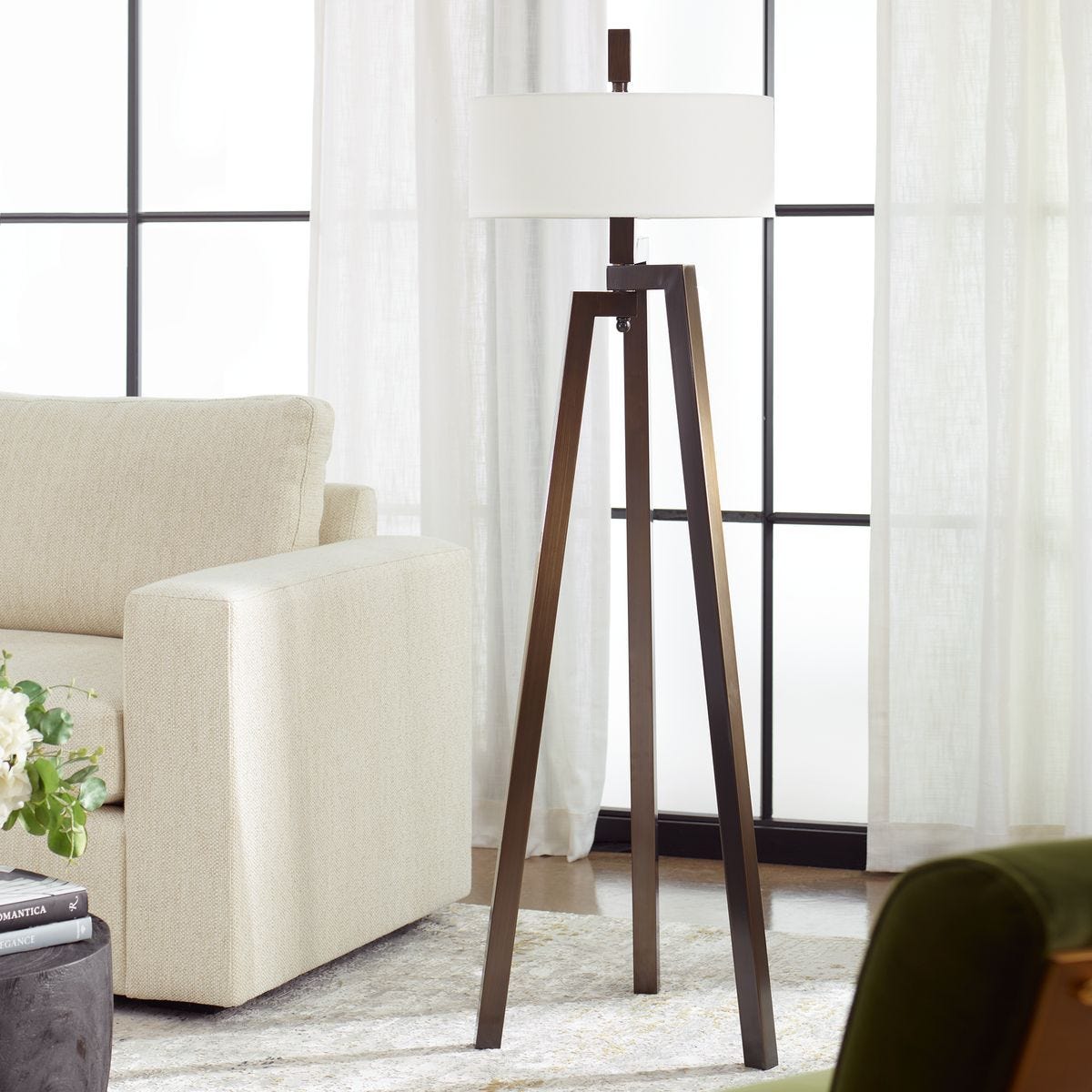 Mondovi Floor Lamp - contemporary lamps for stylish lighting solutions | Image 3 | InSTYLE Home & Rugs