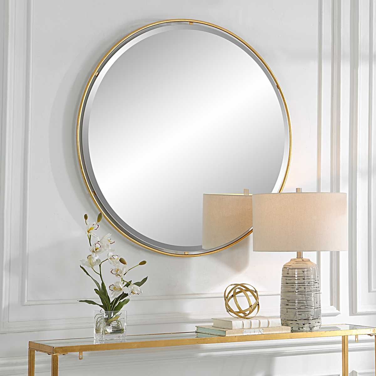Canillo Round Mirror, Gold - elegant and functional accent pieces for any room | Image 5 | InSTYLE Home & Rugs