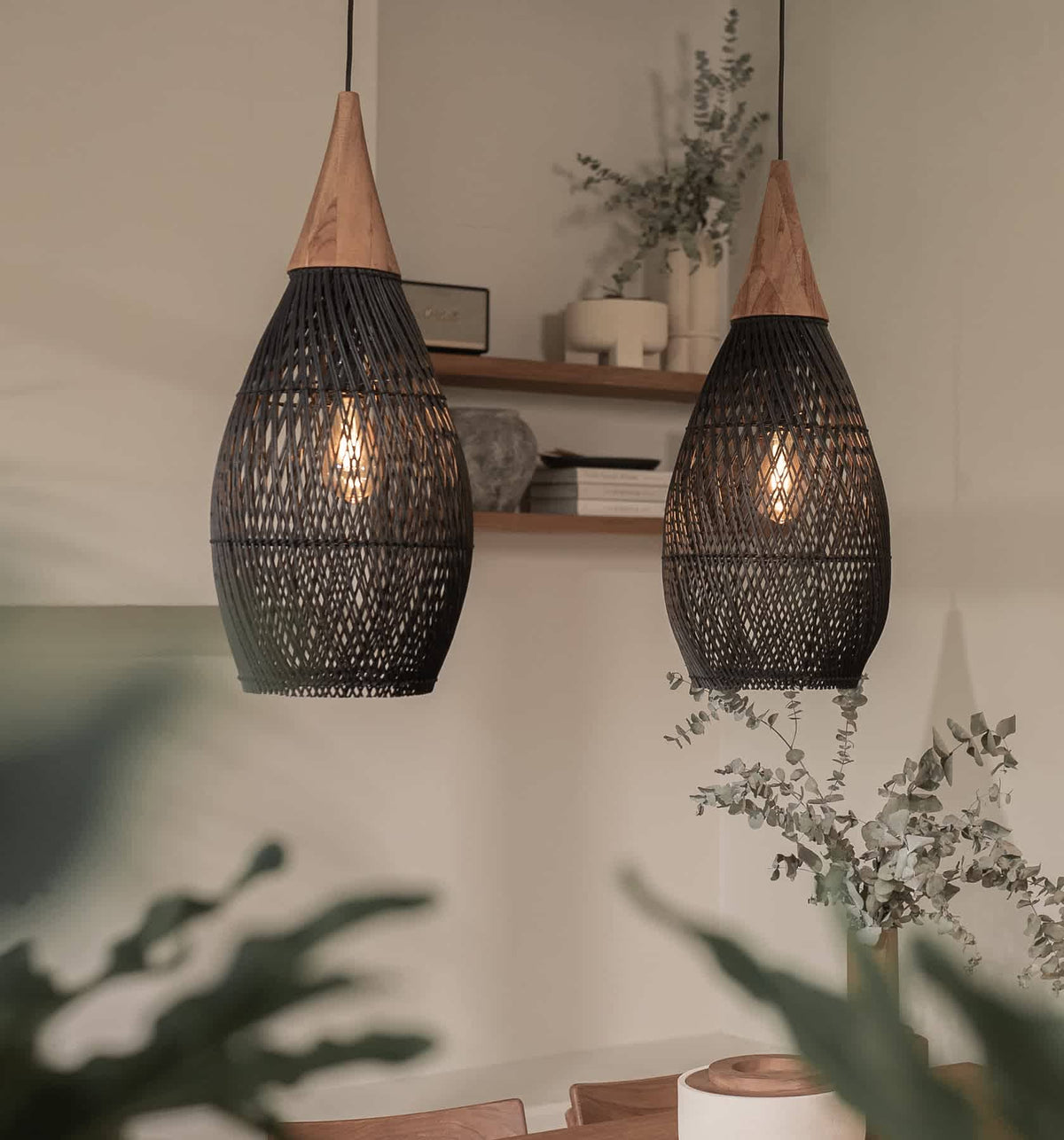 D-Bodhi Horn Pendant Large - from table lamps to chandeliers and floor lamps | Image 8 | InSTYLE Home & Rugs