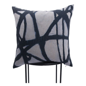 Hinson - cozy pillow to enhance your sleep and comfort | Image 3 | InSTYLE Home & Rugs