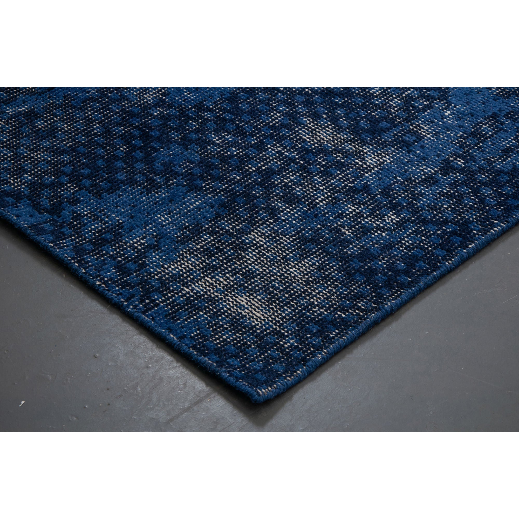 Abigail - stylish rug with modern patterns for a chic home decor | Image 4 | InSTYLE Home & Rugs
