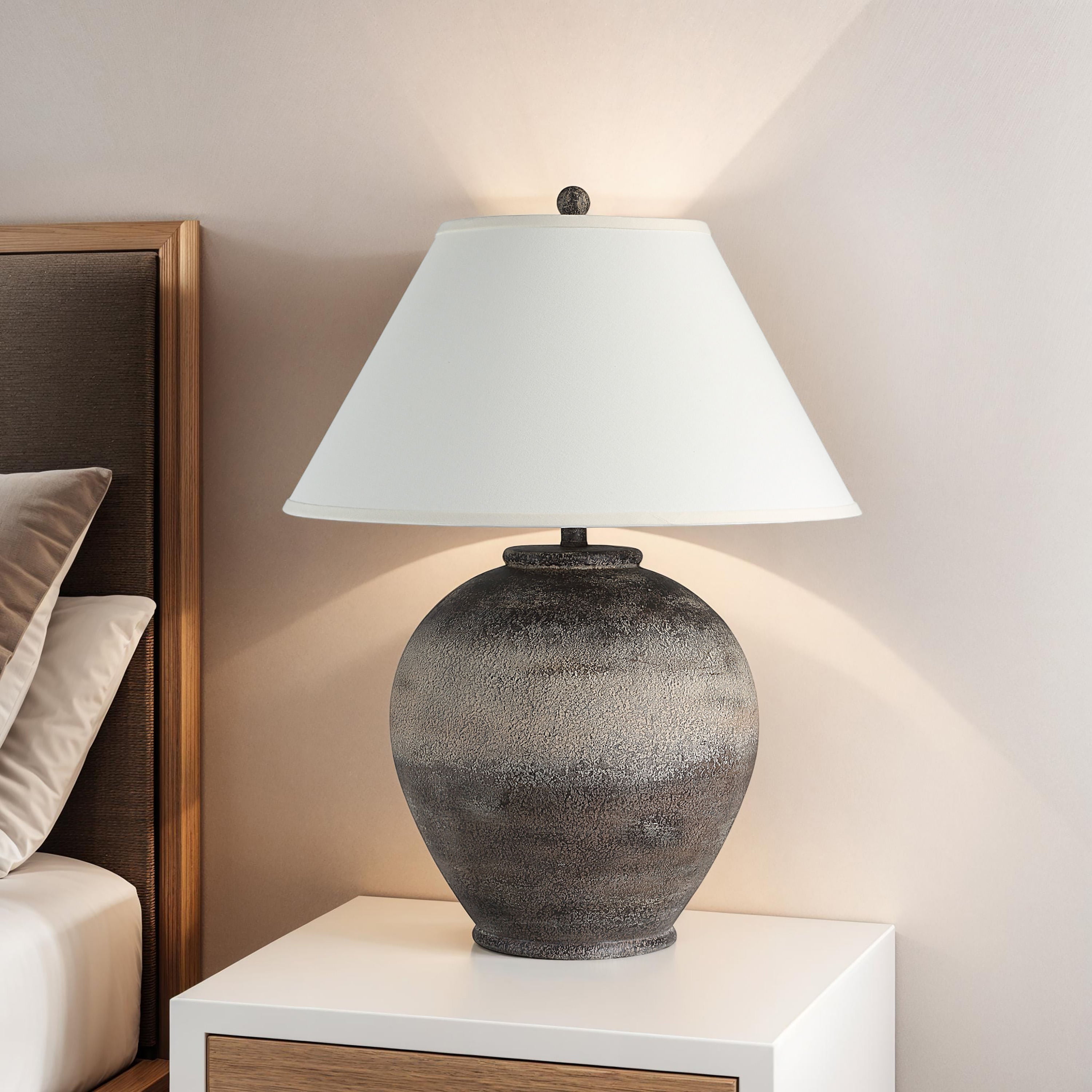 Bronce - from table lamps to chandeliers and floor lamps | Image 5 | InSTYLE Home & Rugs
