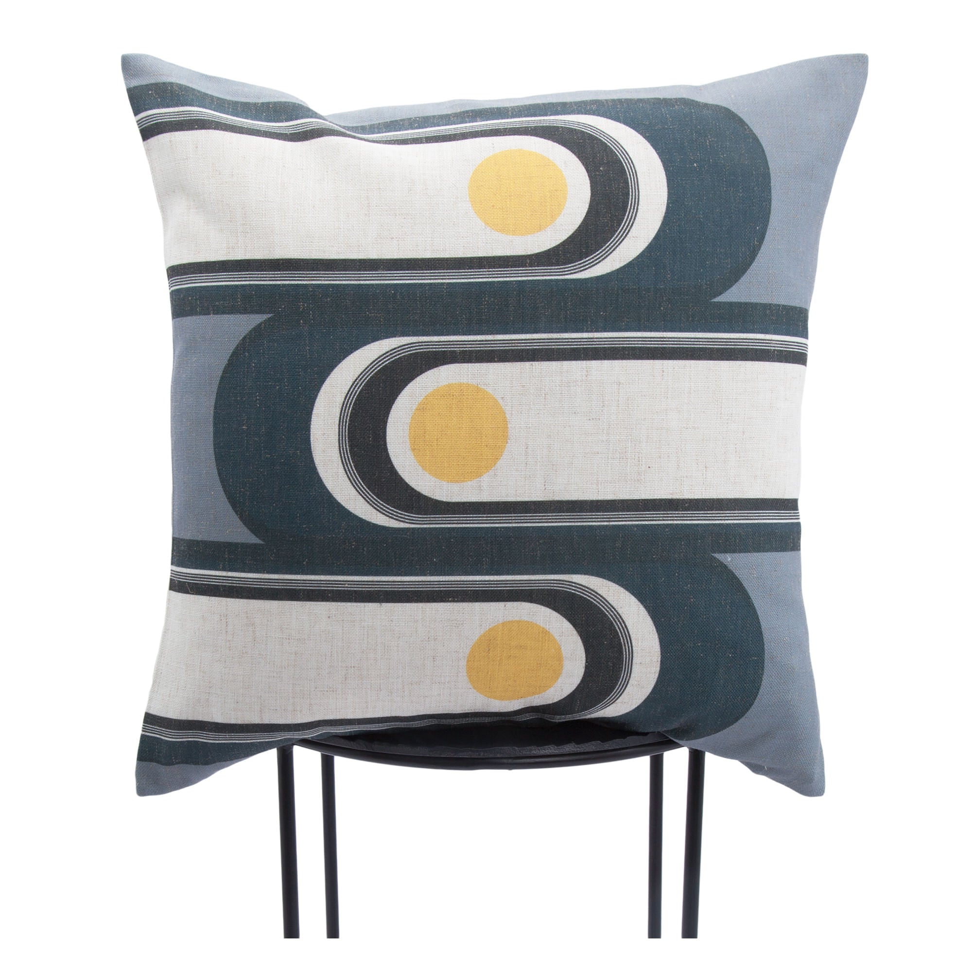 Fatima - soft pillow perfect for lounging and relaxation | Image 3 | InSTYLE Home & Rugs