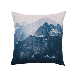 Irvine - premium pillow for luxurious comfort and restful sleep | Image 1 | InSTYLE Home & Rugs