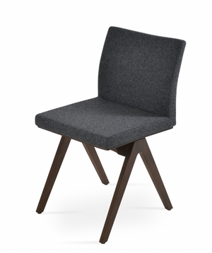 Aria Fino - comfortable dining experience | Image 2 | InSTYLE Home & Rugs